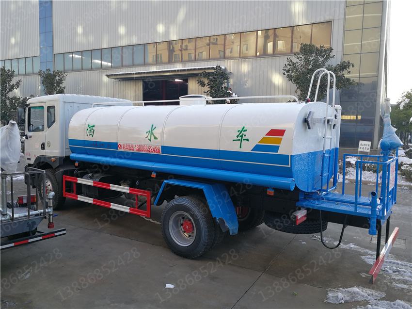 湖北盈通汽車廣西藍(lán)牌福田抑塵車價(jià)格