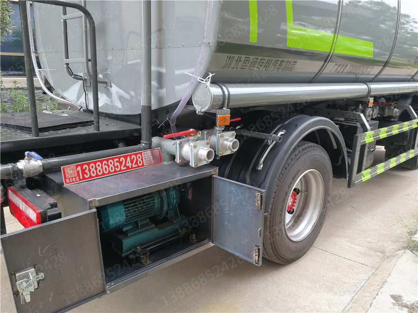 ����ӯͨ��܇(ch��)�������ؽ�Ş��DƬ