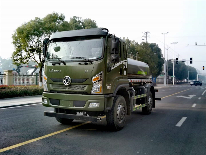 四驅東風5方灑水車|CLT5101GPSFV6型綠化噴灑車